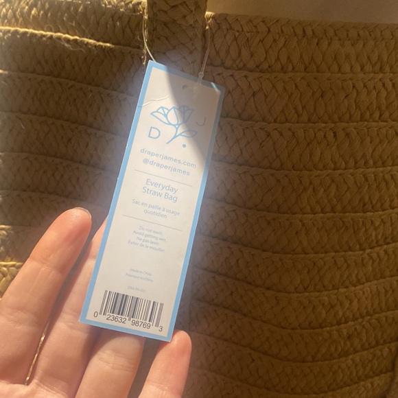 Draper James “Everyday Straw Bag” - Picture 3 of 4